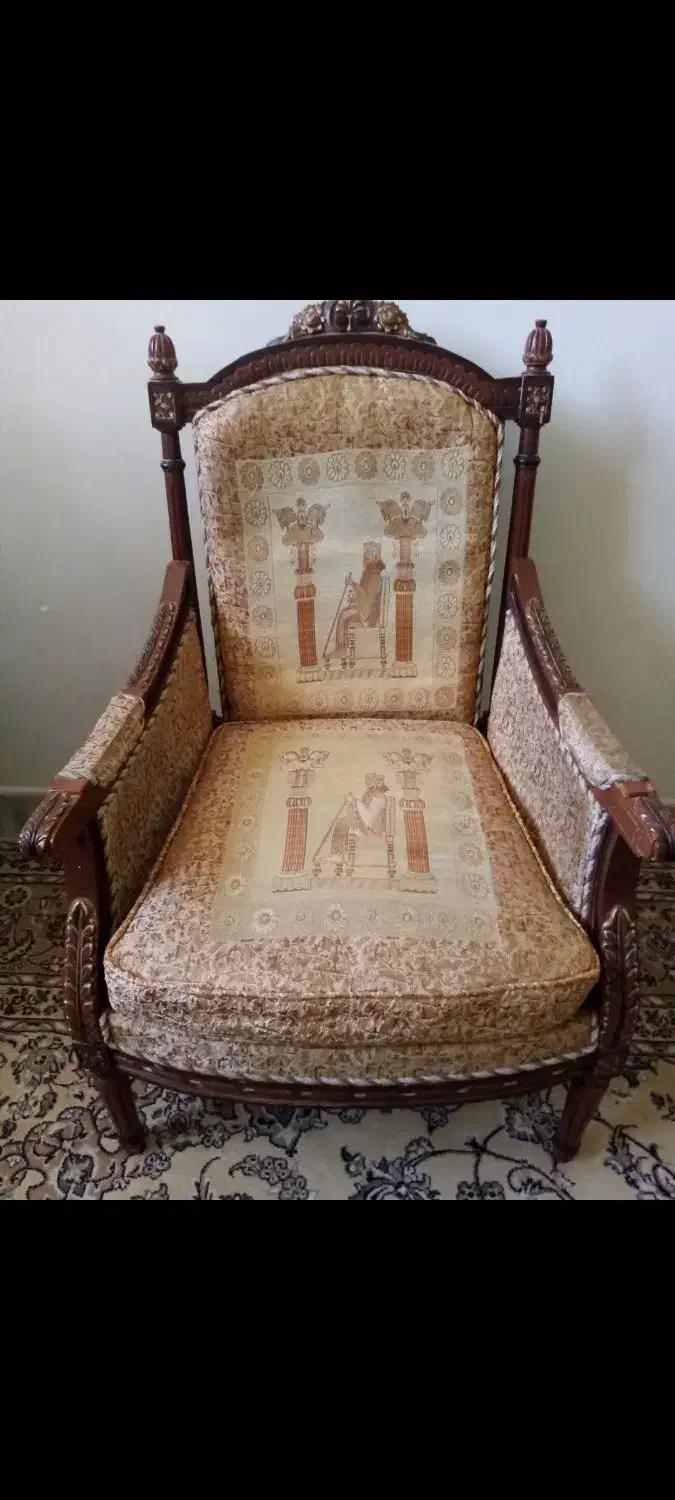 مبل 9 نفره کاجی|مبلمان خانگی و میز عسلی|تیران, |دیوار