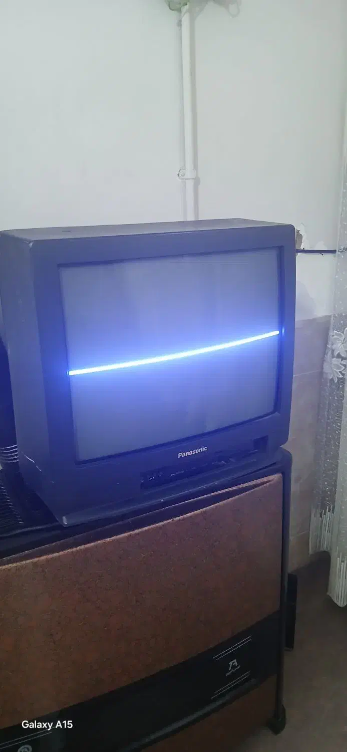 تلویزیون ۲۱ نیازمند تعمیر|تلویزیون و پروژکتور|مشهد, نیروی هوایی|دیوار