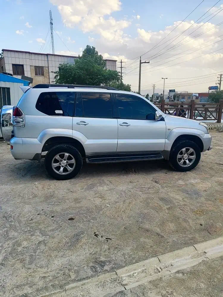 پرادو۲۰۰۵اتومات بیرنگ|خودرو سواری و وانت|اسلام‌شهر, شهرک واوان|دیوار