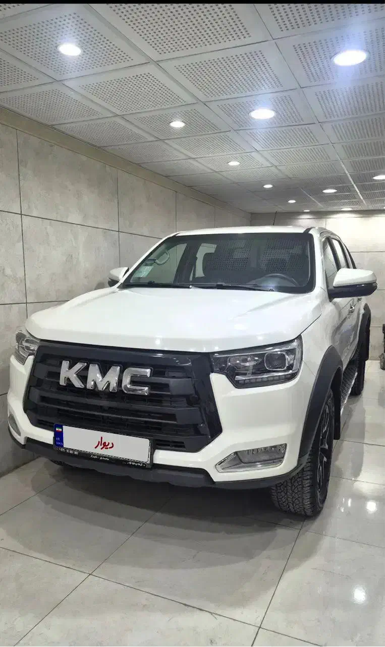 کی ام سی t8 مدل 1401|خودرو سواری و وانت|شیراز, جمهوری|دیوار