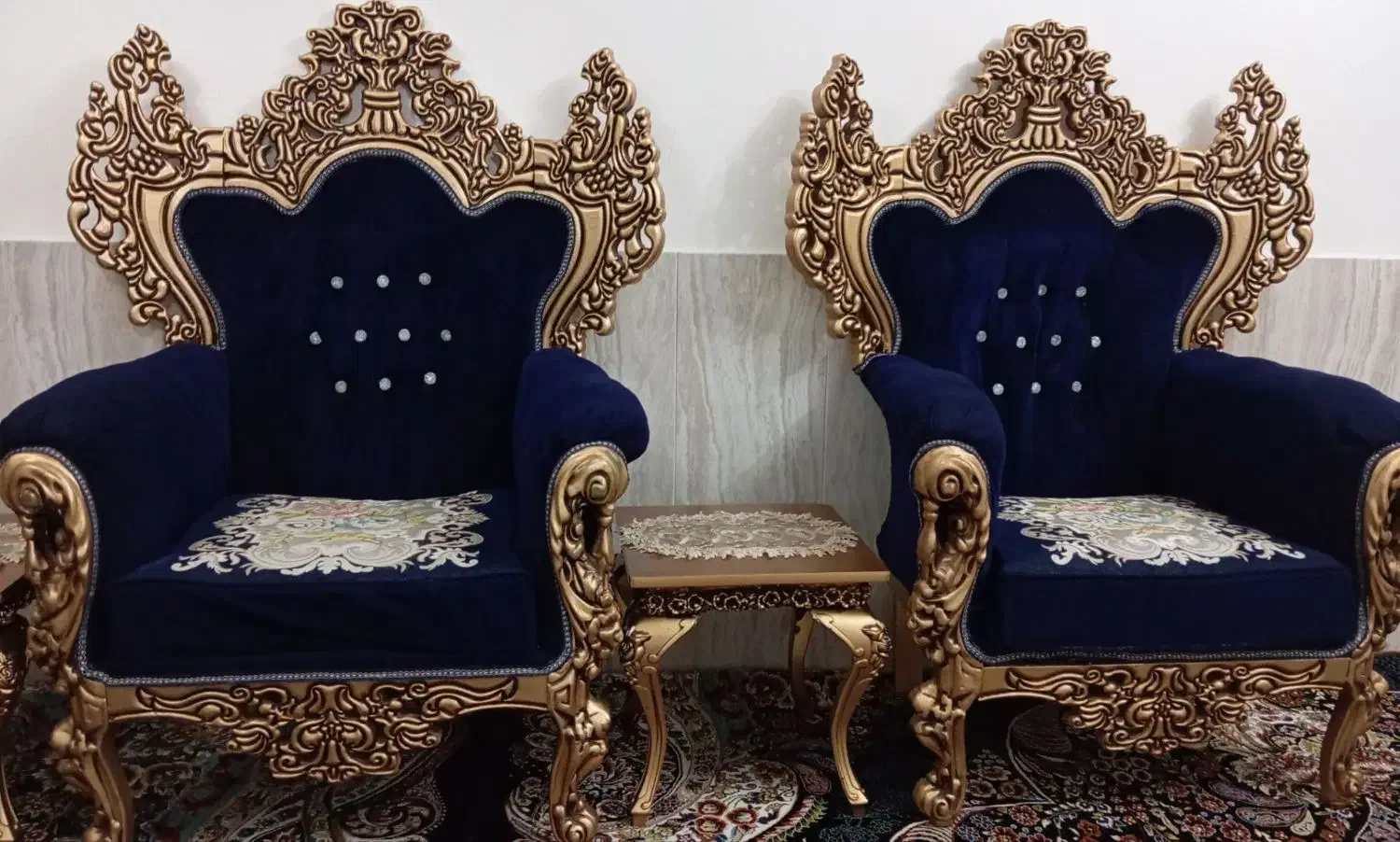 مبل سلطنتی راحتی|مبلمان خانگی و میز عسلی|تبریز, |دیوار