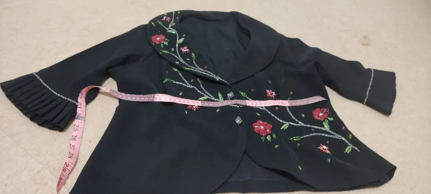 کت دامن|لباس|اردبیل, |دیوار