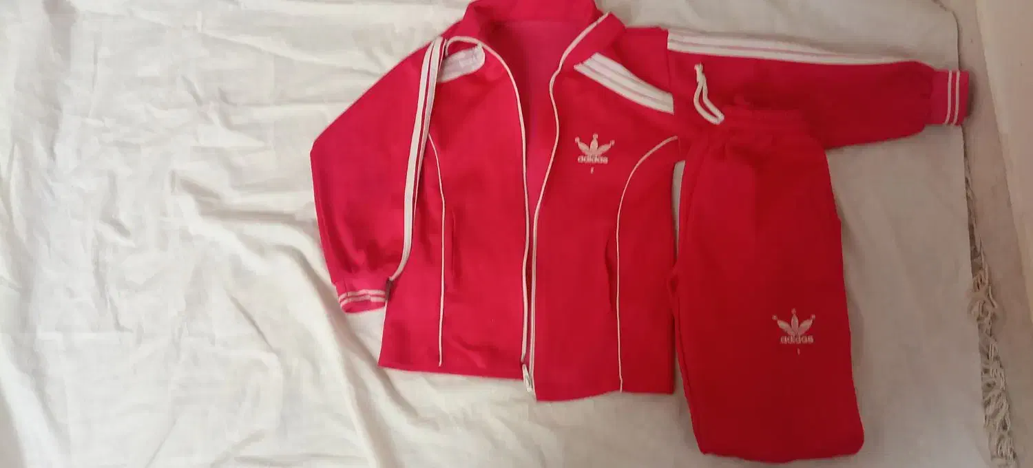 لباس بچگانه|لباس|نیشابور, هفده شهریور|دیوار