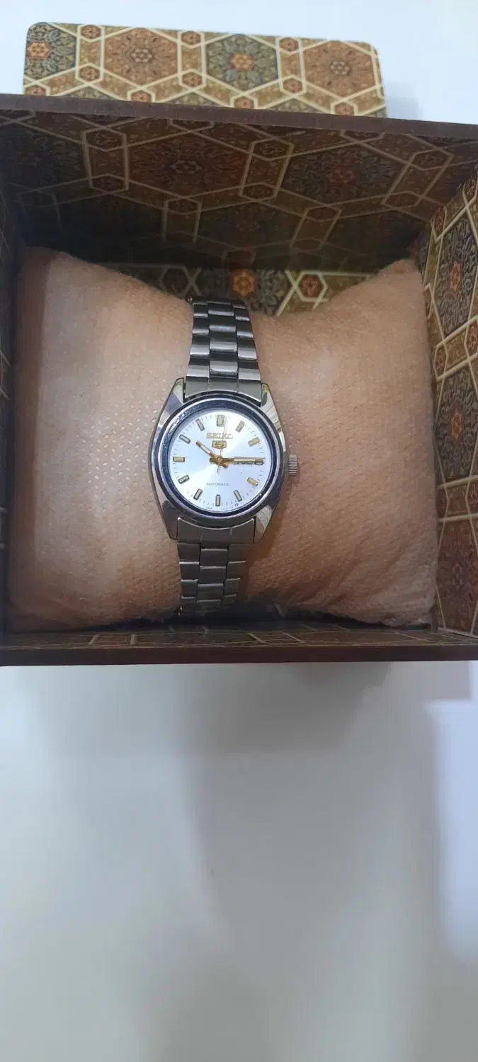 ساعت سیکو ۵ ( SEIKO 5 ) زنانه اتوماتیک درحد نو|ساعت|نظرآباد, نظرآباد|دیوار