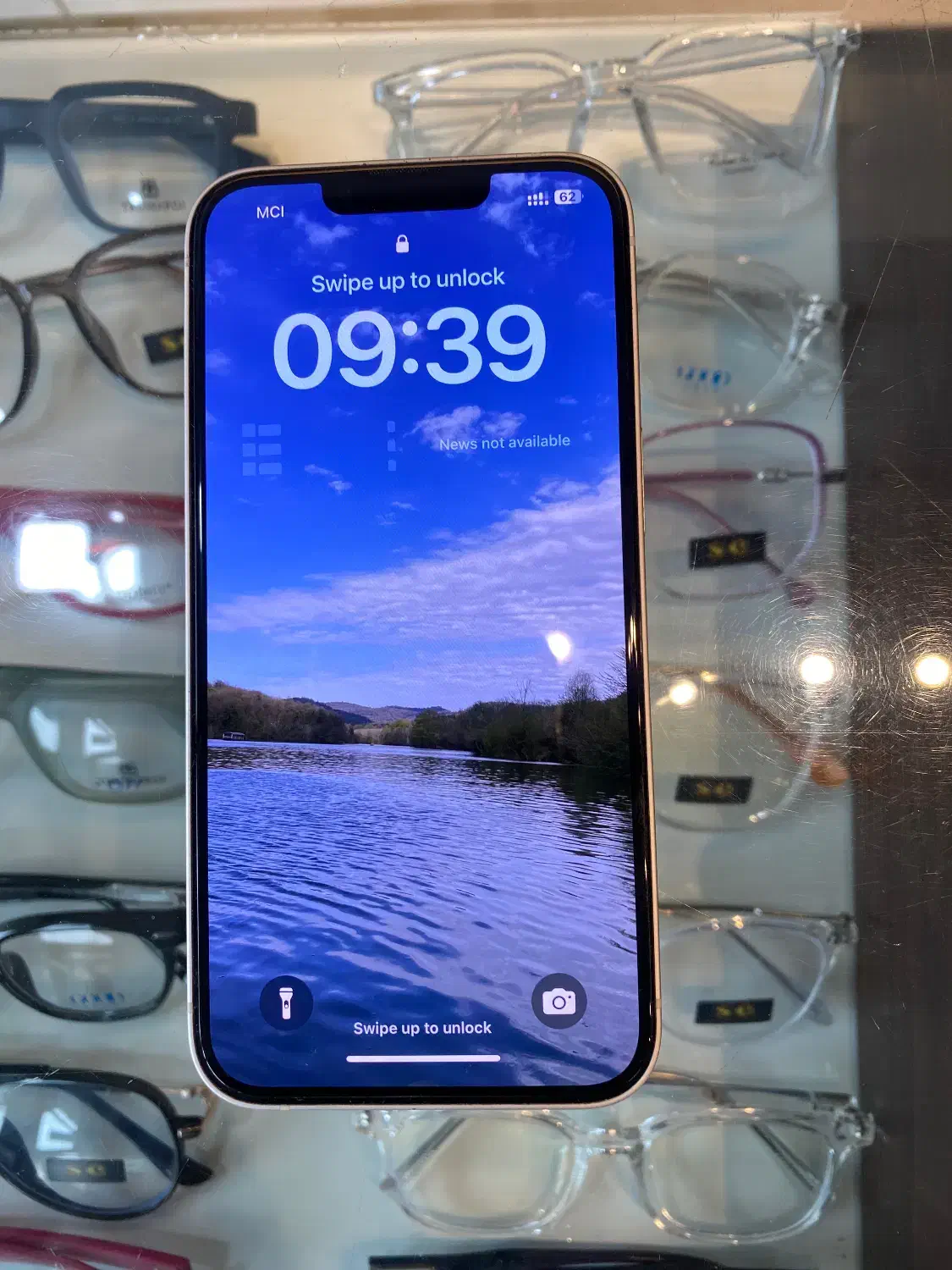 آیفون ۱۳ نرمال|موبایل|نیشابور, شهید جعفری|دیوار