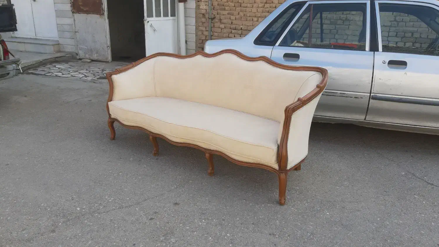 رویه کوبی و تعمیرات مبل|مبلمان خانگی و میز عسلی|ملایر, |دیوار