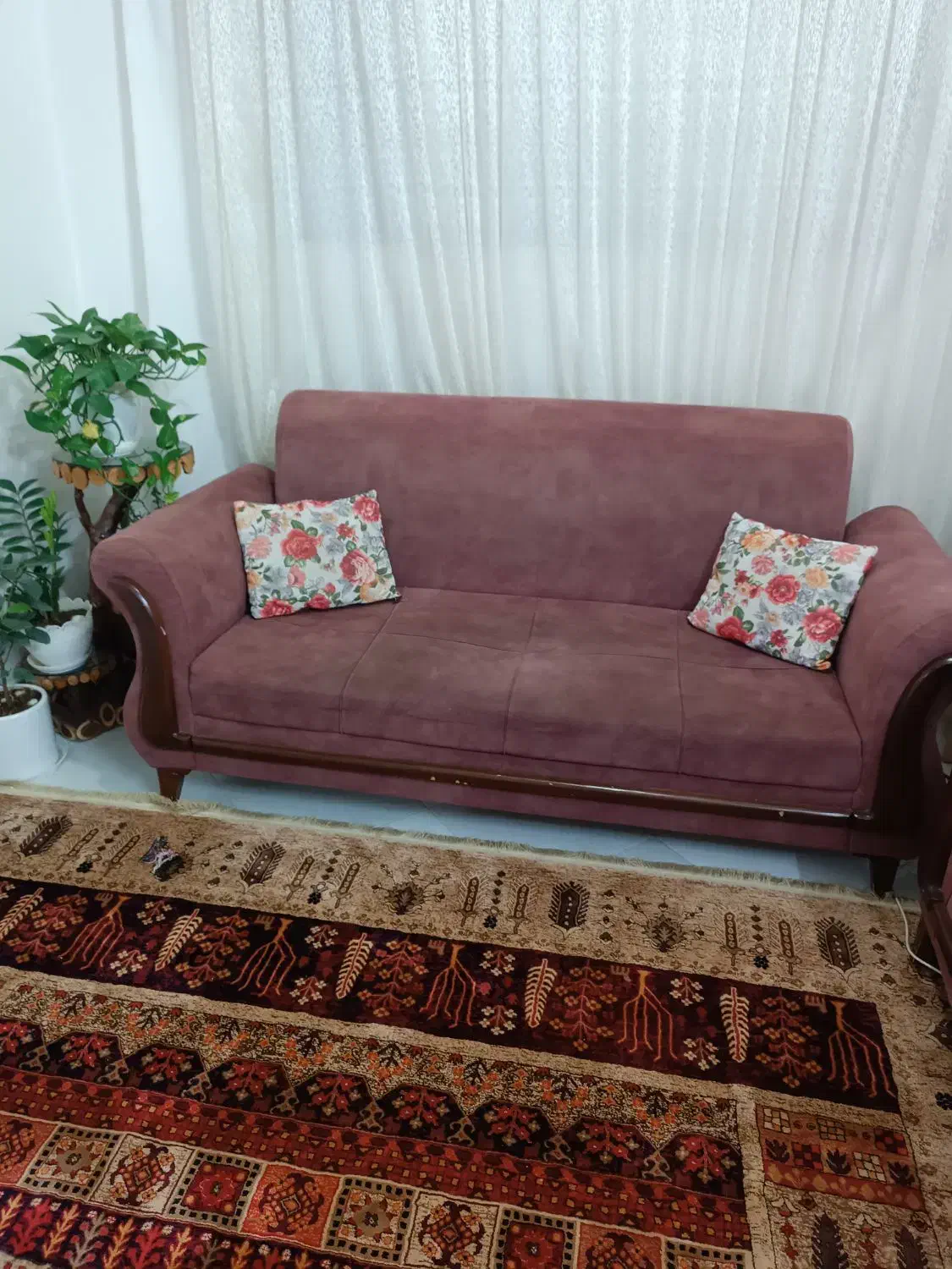 مبل|مبلمان خانگی و میز عسلی|سده (خراسان جنوبی), |دیوار