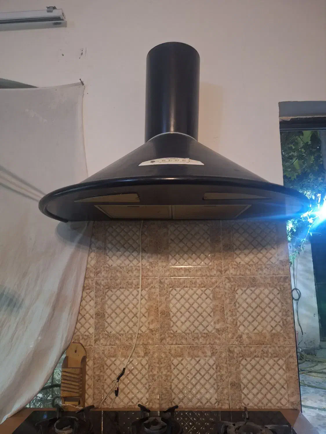 هود|هود|پاکدشت, خاتون آباد|دیوار