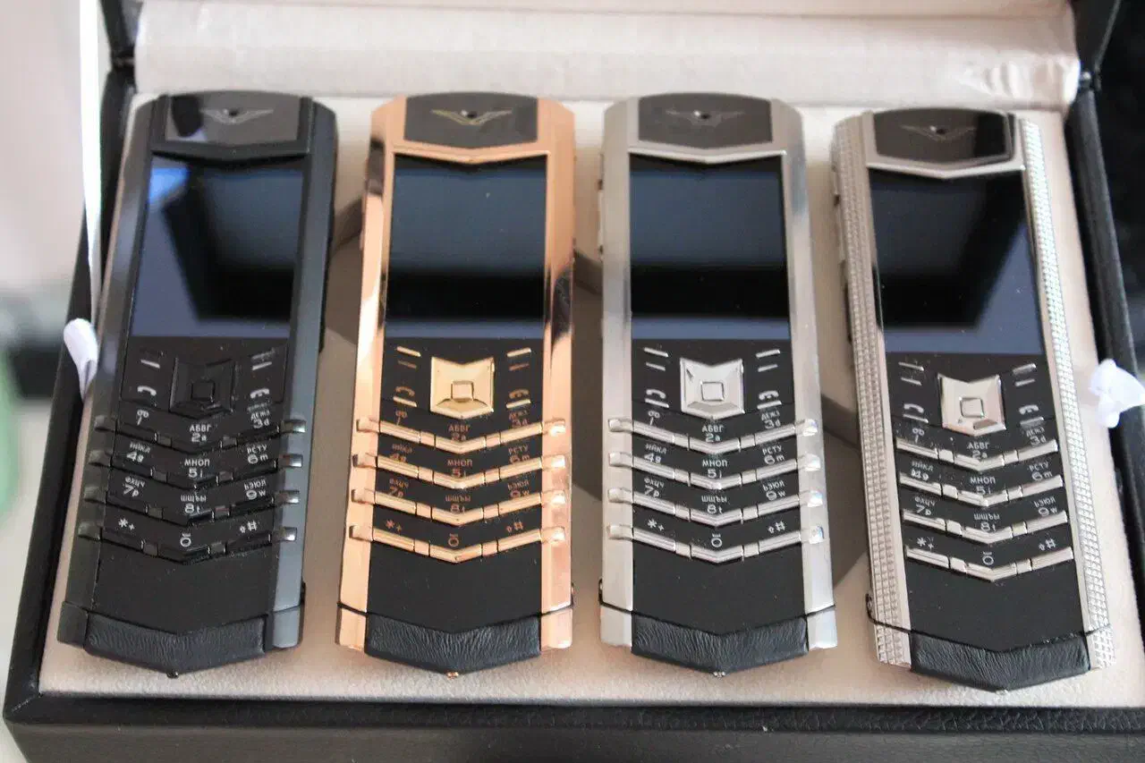 ساعت هوشمند نوکیا ورتو|ساعت|اصفهان, احمدآباد|دیوار