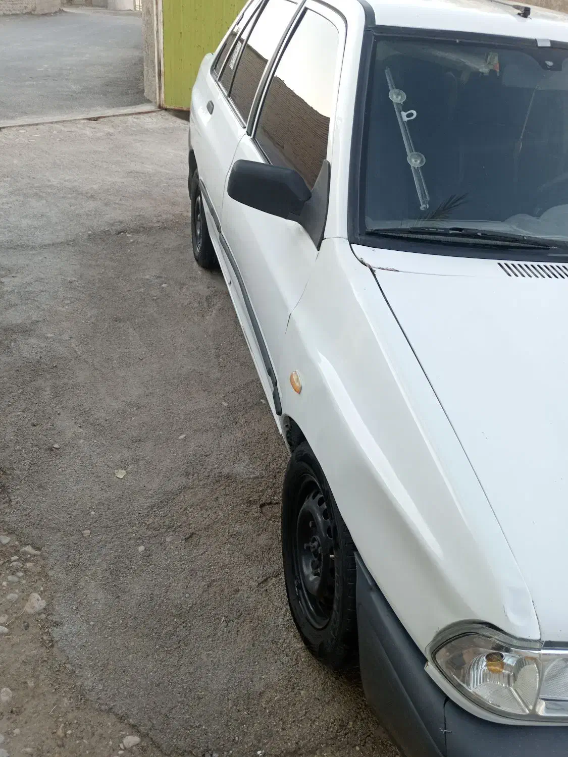 پرایدسفید مدل92|خودرو سواری و وانت|کازرون, |دیوار