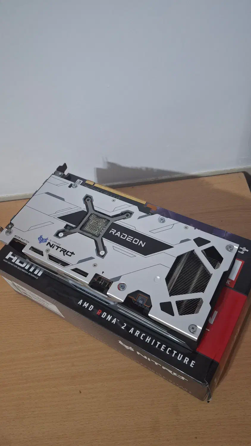 sapphire nitro+ 6600 xt OC خانگی رقیب 3060ti 3070|قطعات و لوازم جانبی رایانه|شیراز, عفیف‌آباد|دیوار
