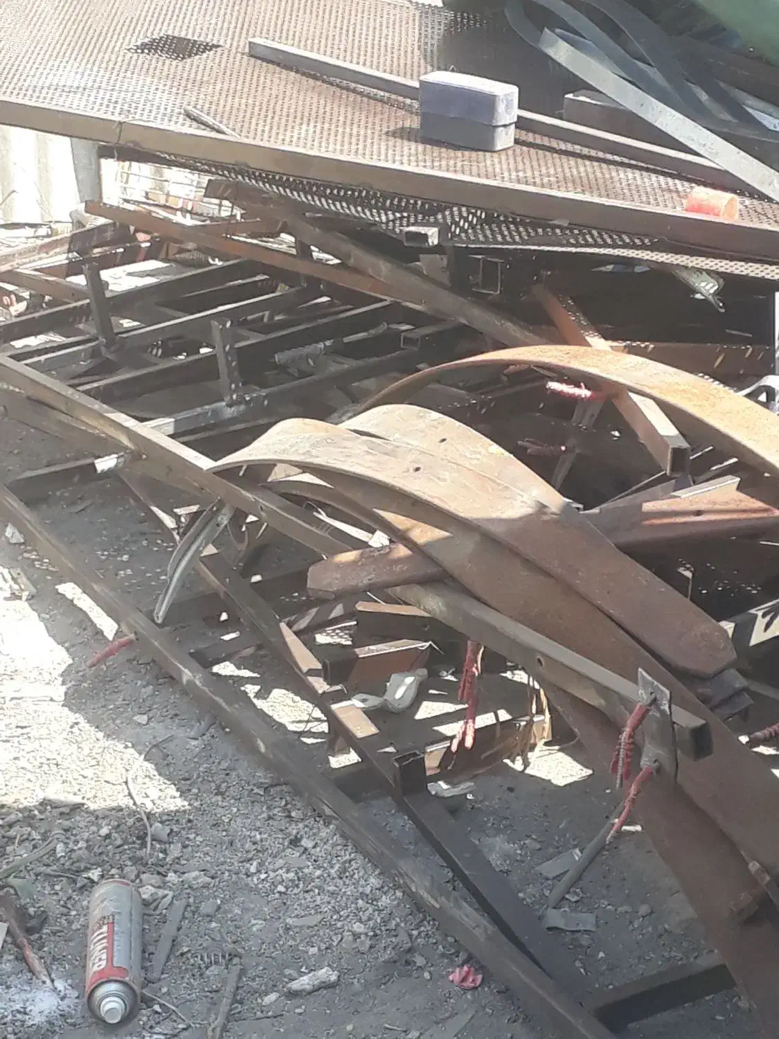 خریدار ضایعات آهن چدن مس آلومینیوم وغیره...|خدمات پیشه و مهارت|تهران, آذری|دیوار