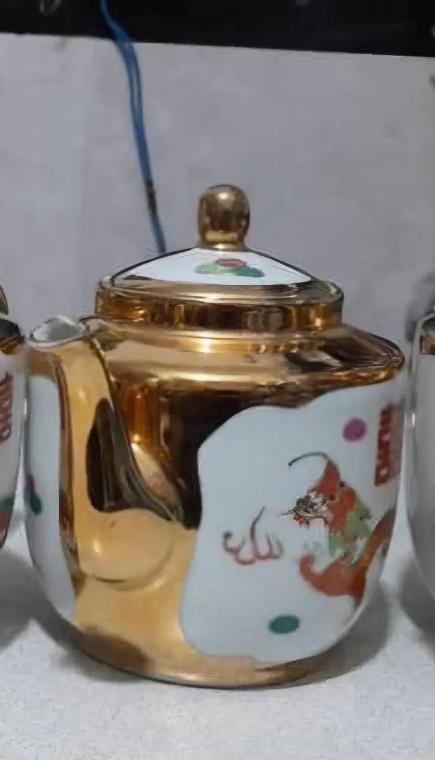 قوری طرح اژدها|قوری، کتری، قهوهساز دستی|گرگان, |دیوار