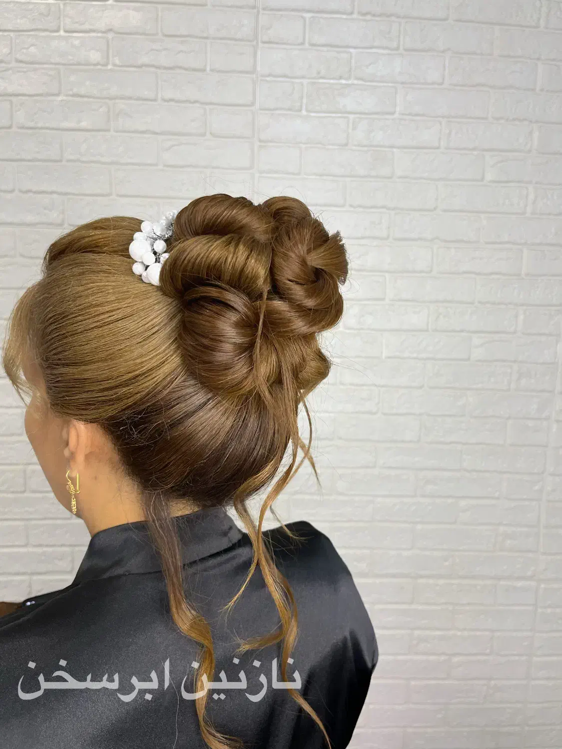 شینیون فقط ۲۵۵ باکیفیت بالا|خدمات آرایشگری و زیبایی|اسلامشهر, شهرک مصطفی خمینی|دیوار