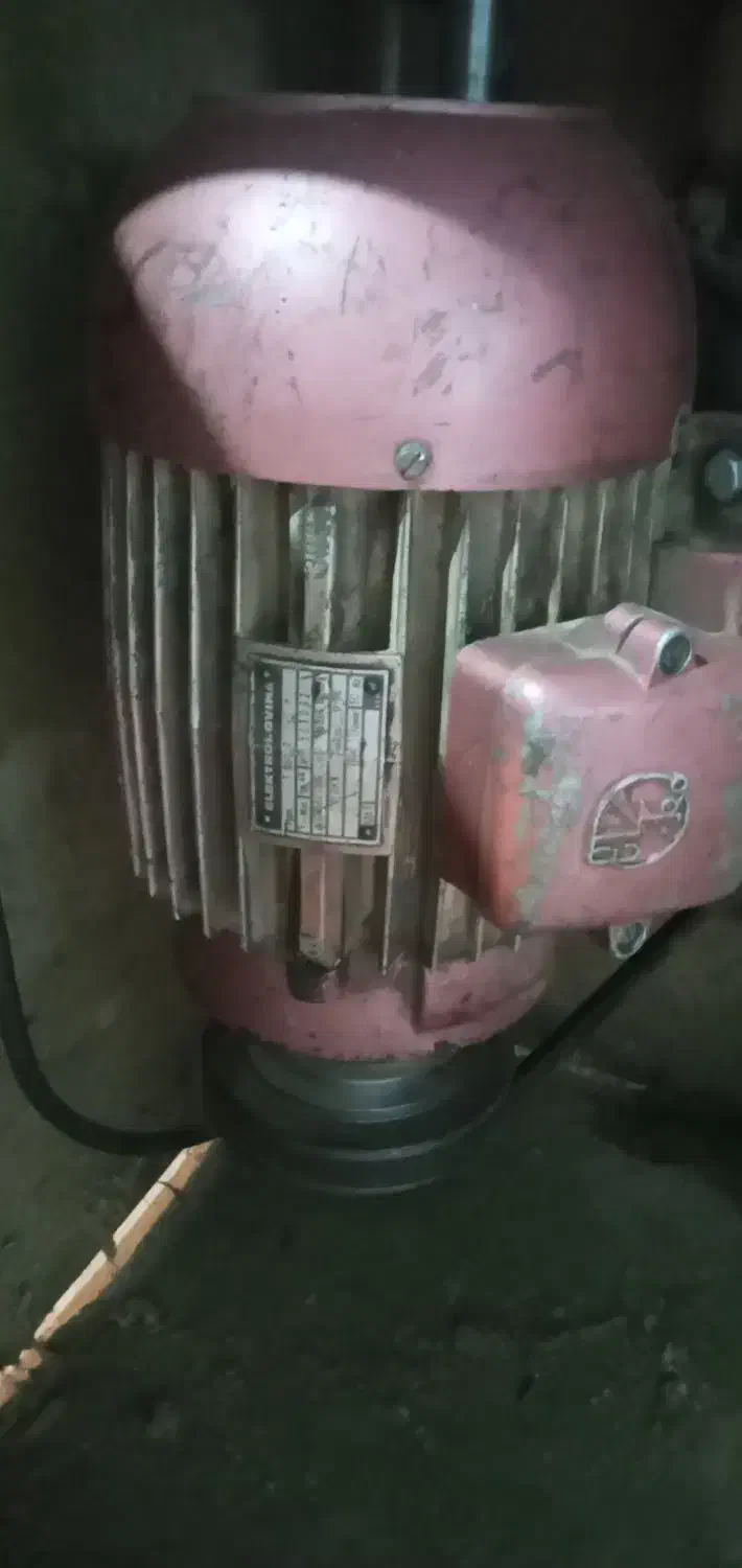 فرز صندوقی ۳ فاز|ماشینآلات صنعتی|رشت, پیرکلاچای|دیوار