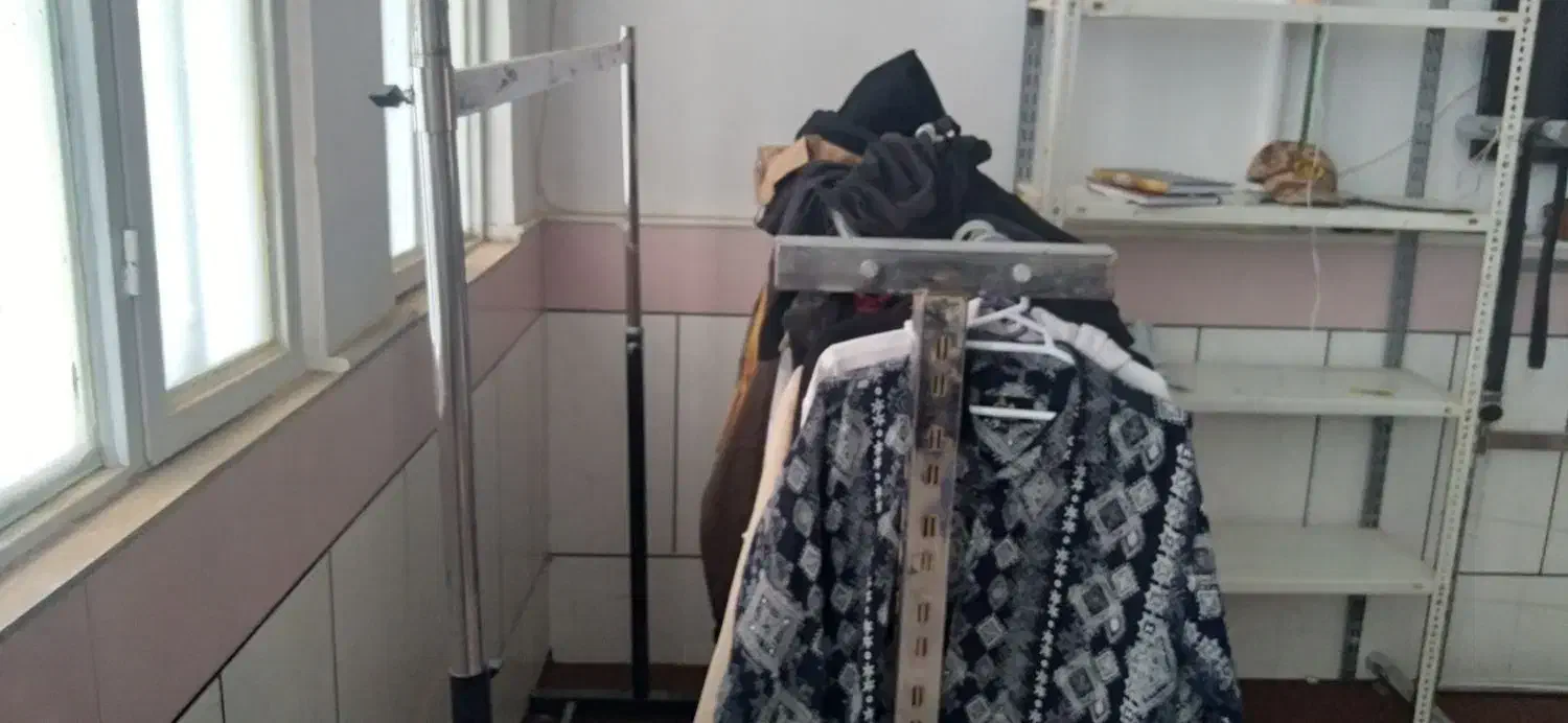 رگال|فروشگاه و مغازه|قم, چهل درخت‎|دیوار