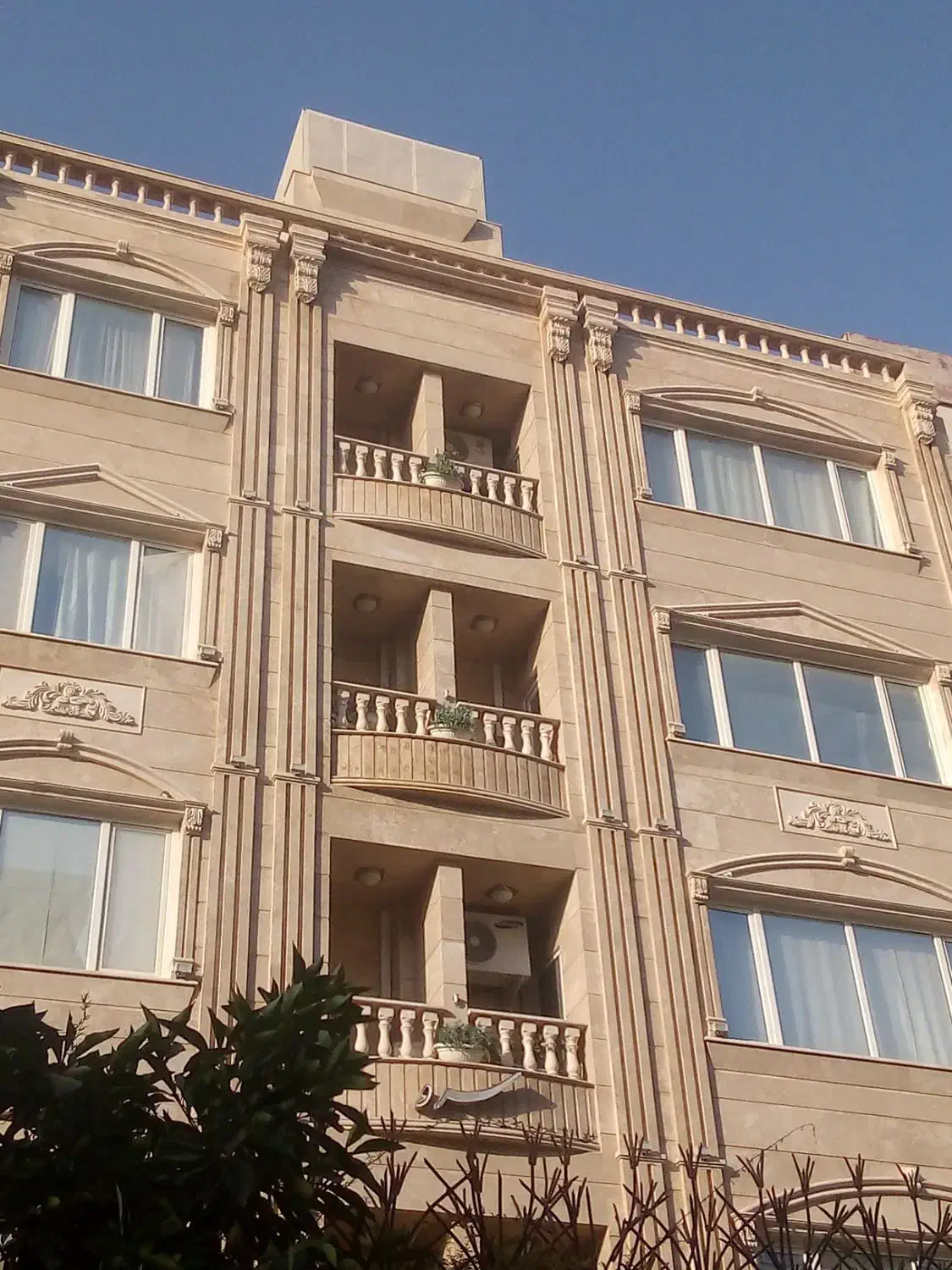 نماکار ساختمان|خدمات پیشه و مهارت|شیراز, گلشن|دیوار