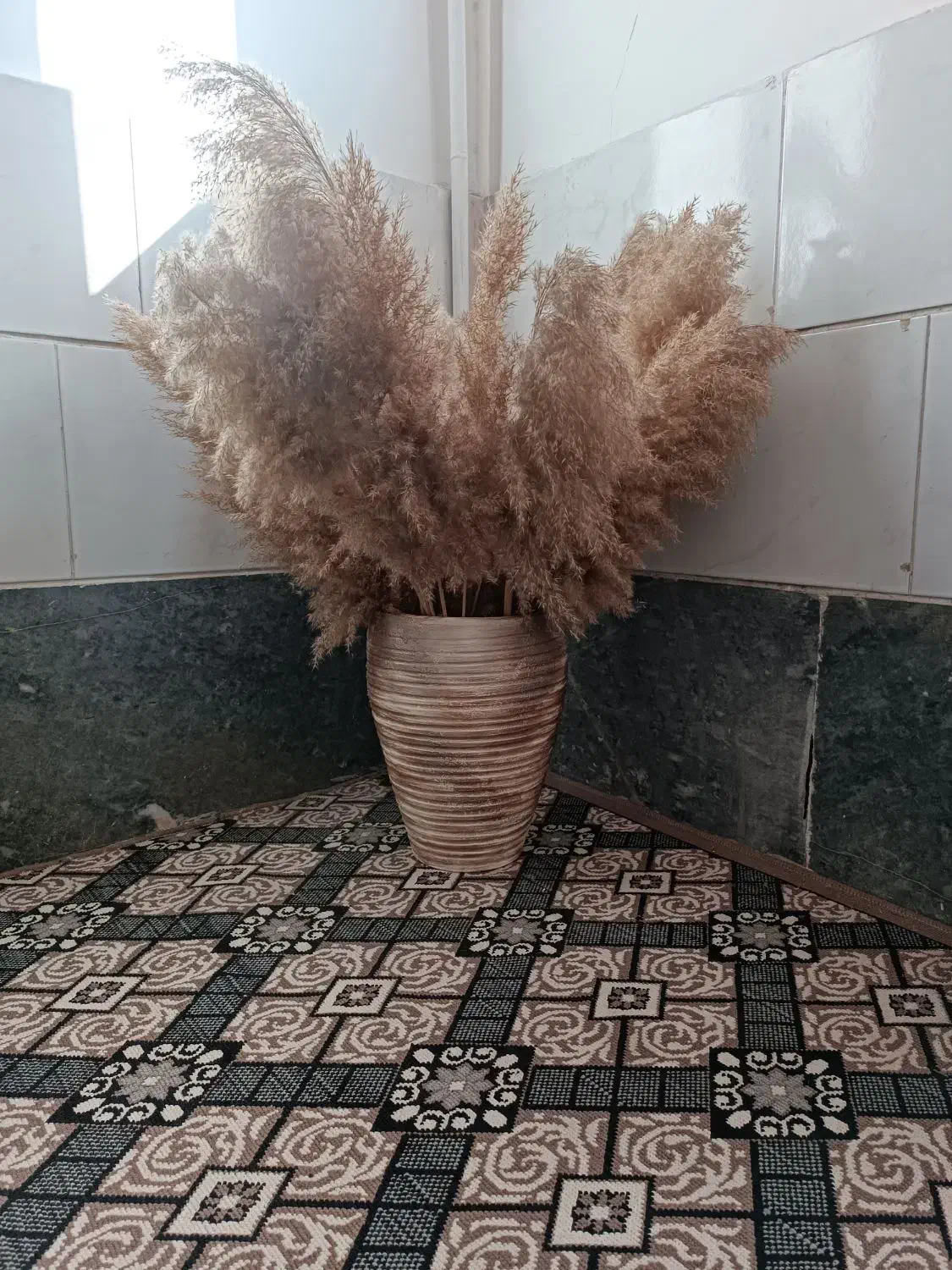 گلدان و گل|گل مصنوعی|اسلام‌شهر, مطهری|دیوار