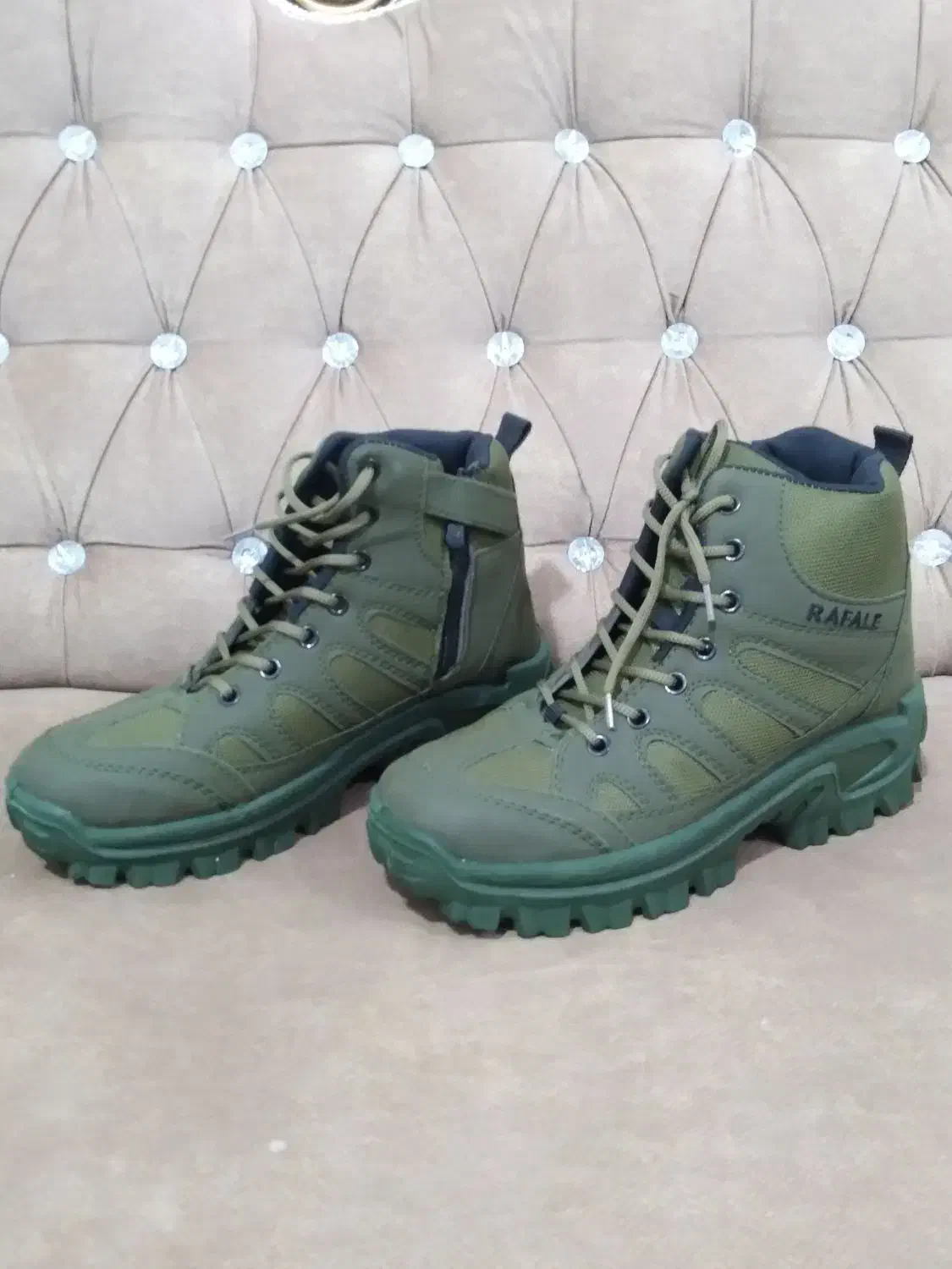 پوتین رافائل|کیف، کفش، کمربند|ارومیه, |دیوار