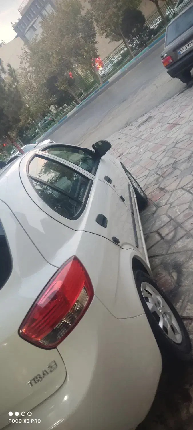 تیبا 2 مدل 400 در حد|خودرو سواری و وانت|اصفهان, ابر|دیوار