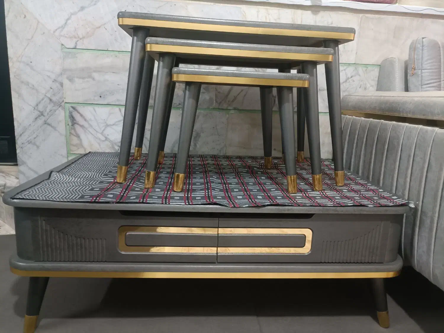 میز جلو مبلی و عسلی|مبلمان خانگی و میز عسلی|اشتهارد, |دیوار