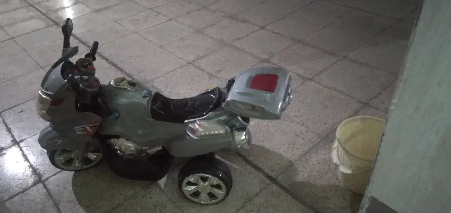 موتور شارژی بچه گانه مناسب|اسباببازی|اصفهان, پوریای ولی|دیوار