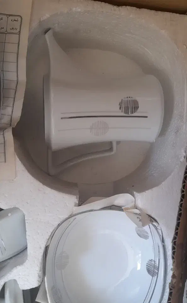 سرویس چینی ۱۲نفر مارک اسپیدور|ظروف سرو و پذیرایی|تهران, جوادیه|دیوار