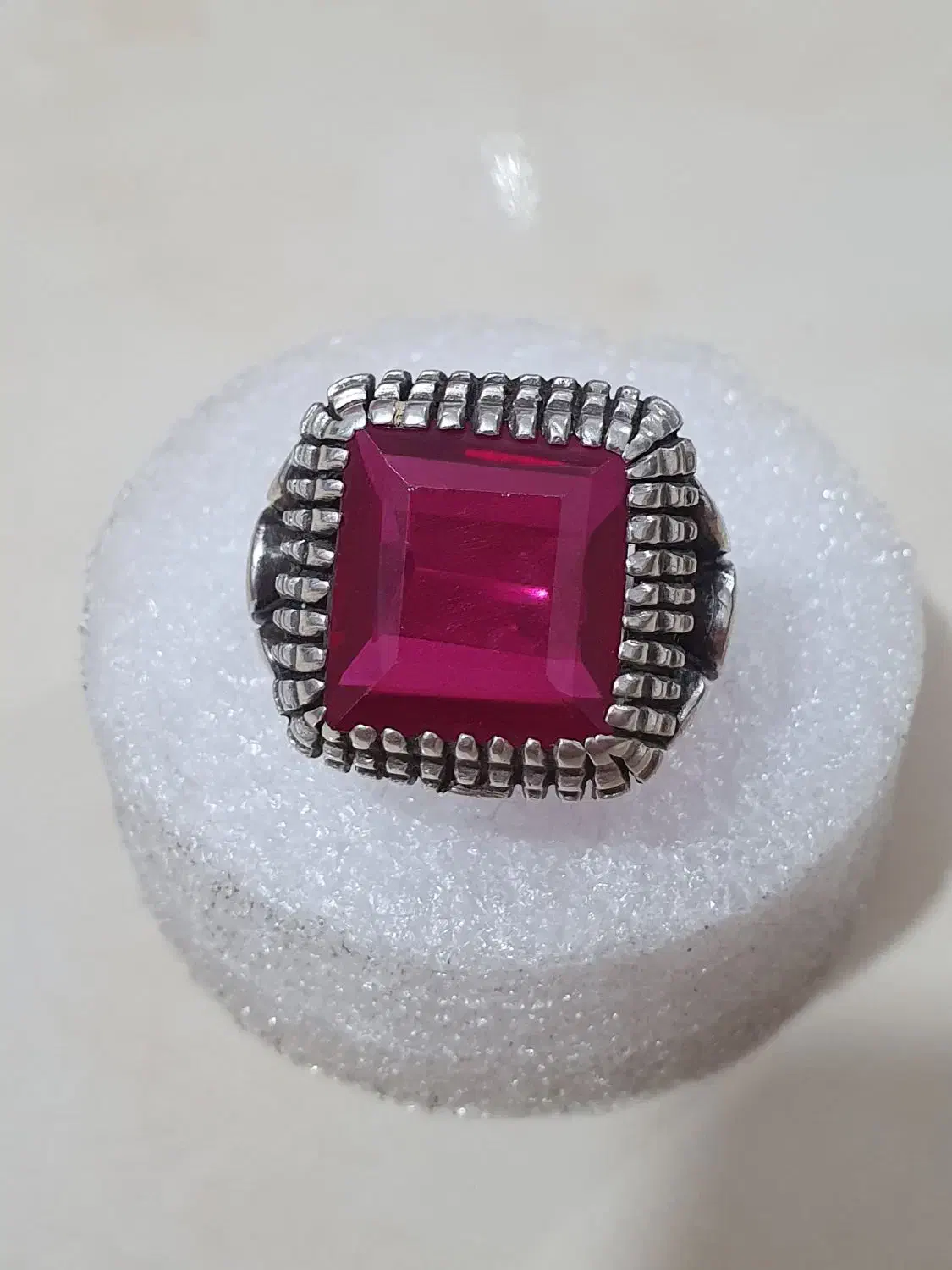 انگشتر یاقوت سرخ با رکاب دست ساز|جواهرات|تهران, شهرک طالقانی|دیوار