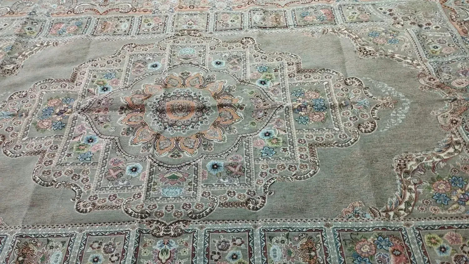 روفرشی ۶ متری نو رنگ طوسی|روفرشی|مشهد, بهمن|دیوار