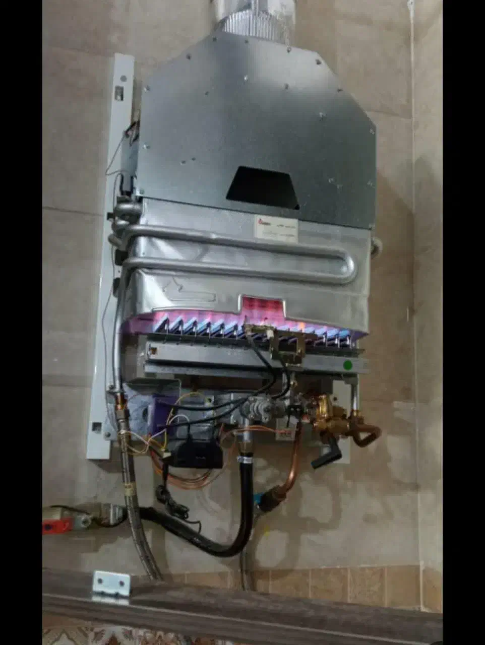 تعمیر پکیج و آبگرمکن و بخاری در شاهین‌ شهر|خدمات پیشه و مهارت|شاهین‌شهر, طالقانی|دیوار