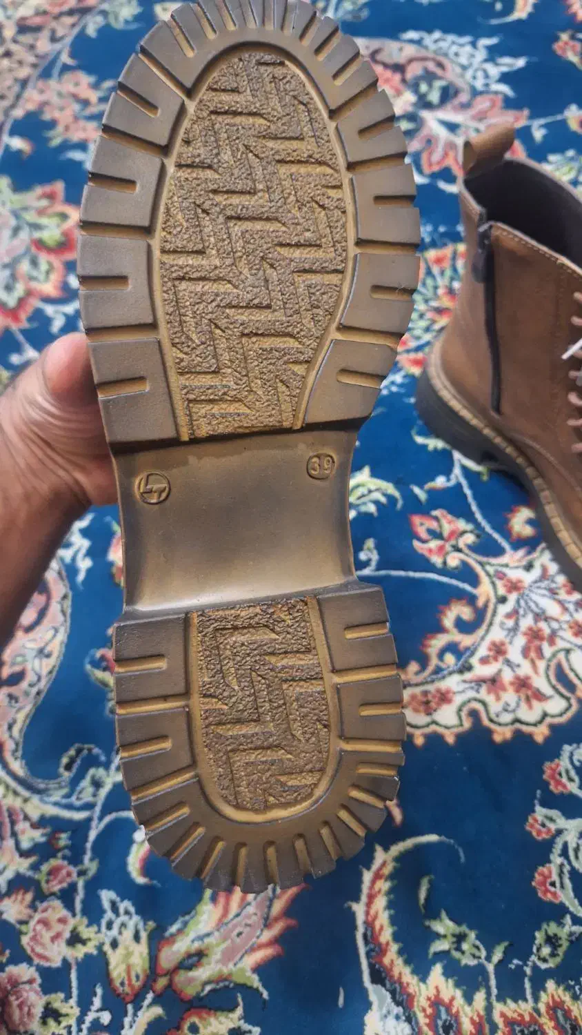 بوت چرم|کیف، کفش، کمربند|شیراز, مسلم|دیوار