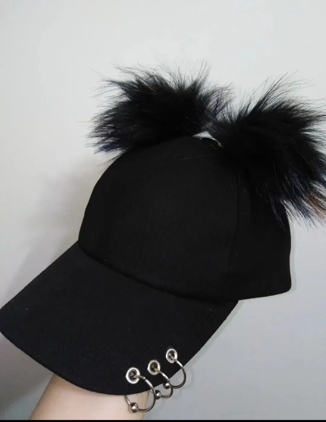 کلاه کپ ، کلاه تابستونی ، کلاه نقاب دار|لباس|قم, دروازه چوبی|دیوار