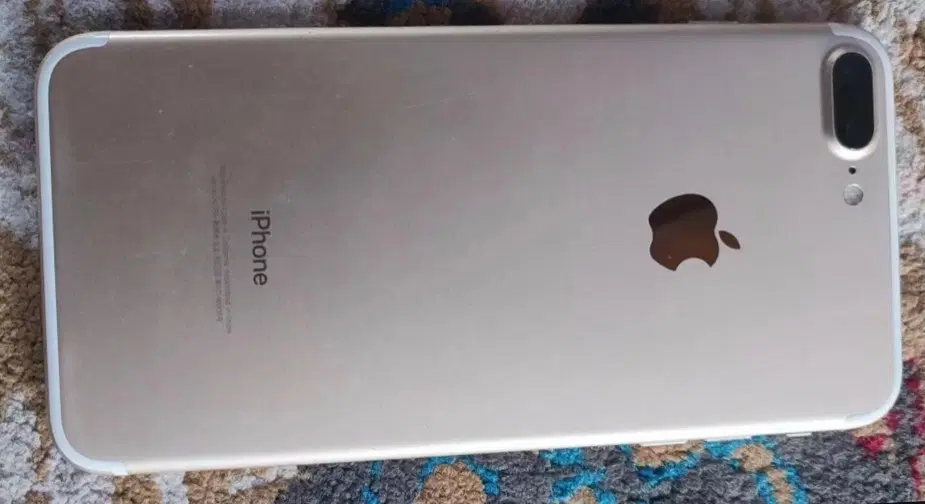 ایفون 7plus|موبایل|بم, |دیوار