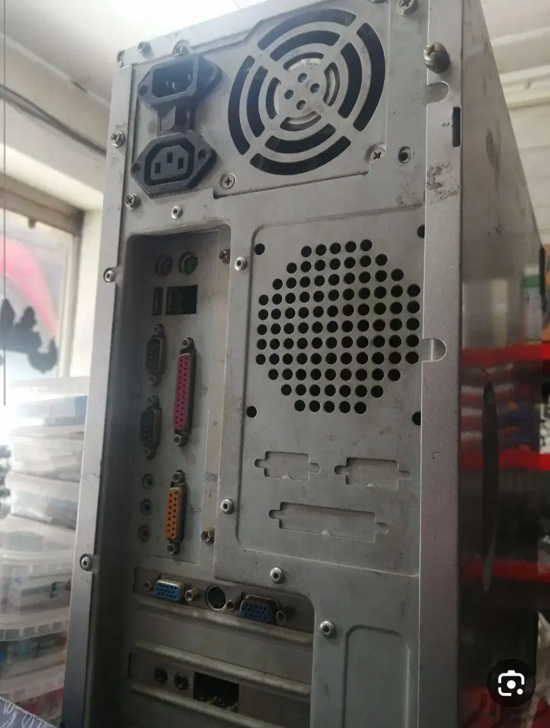 رایانه خانگی، اصل کانادا مدل اچ پیHP|رایانه رومیزی|چمستان, |دیوار