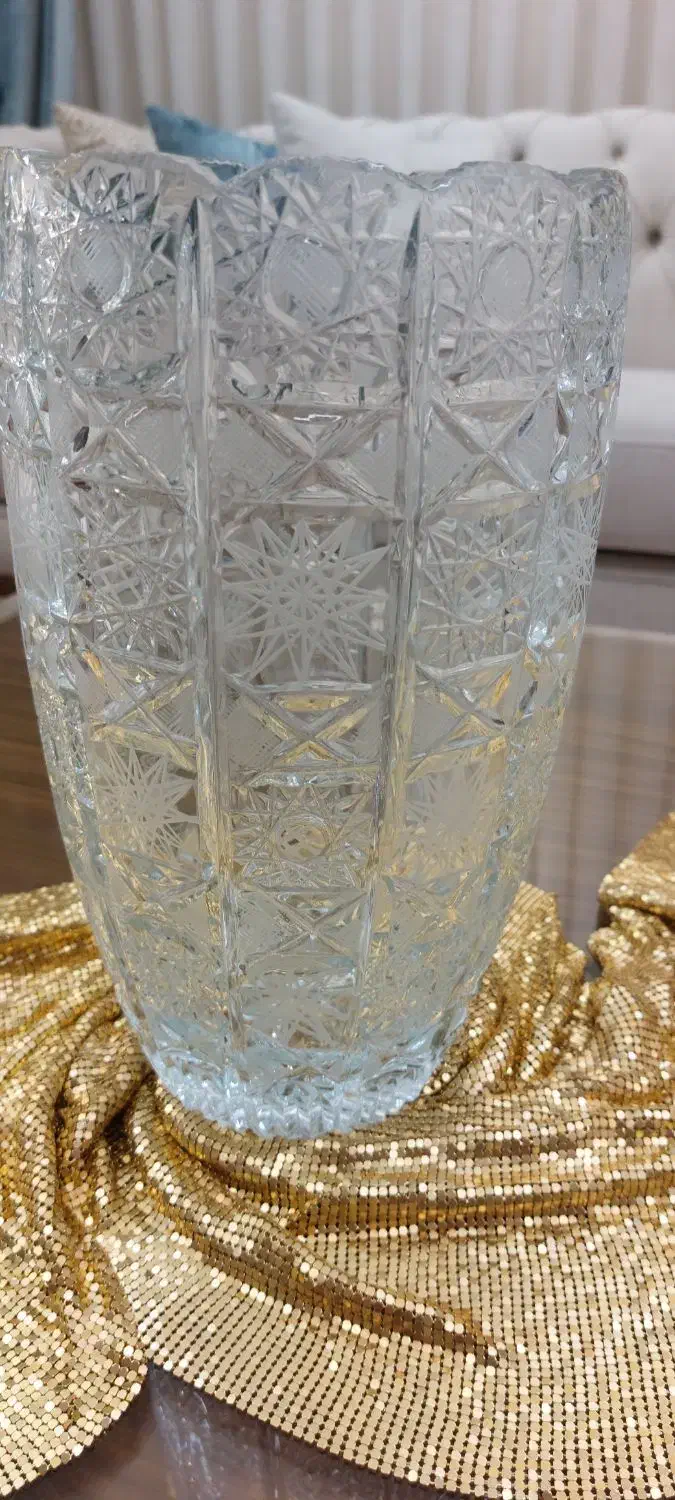گلدان کریستال تراش خورده|ظروف سرو و پذیرایی|تهران, شهرک آپادانا|دیوار