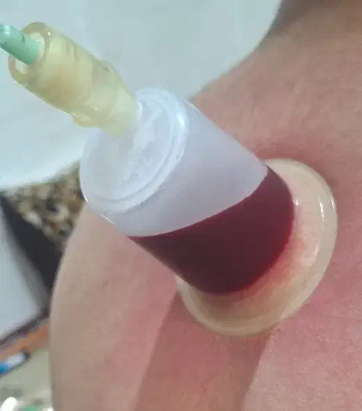 حجامت|خدمات آرایشگری و زیبایی|شیراز, سیاه سنگ|دیوار