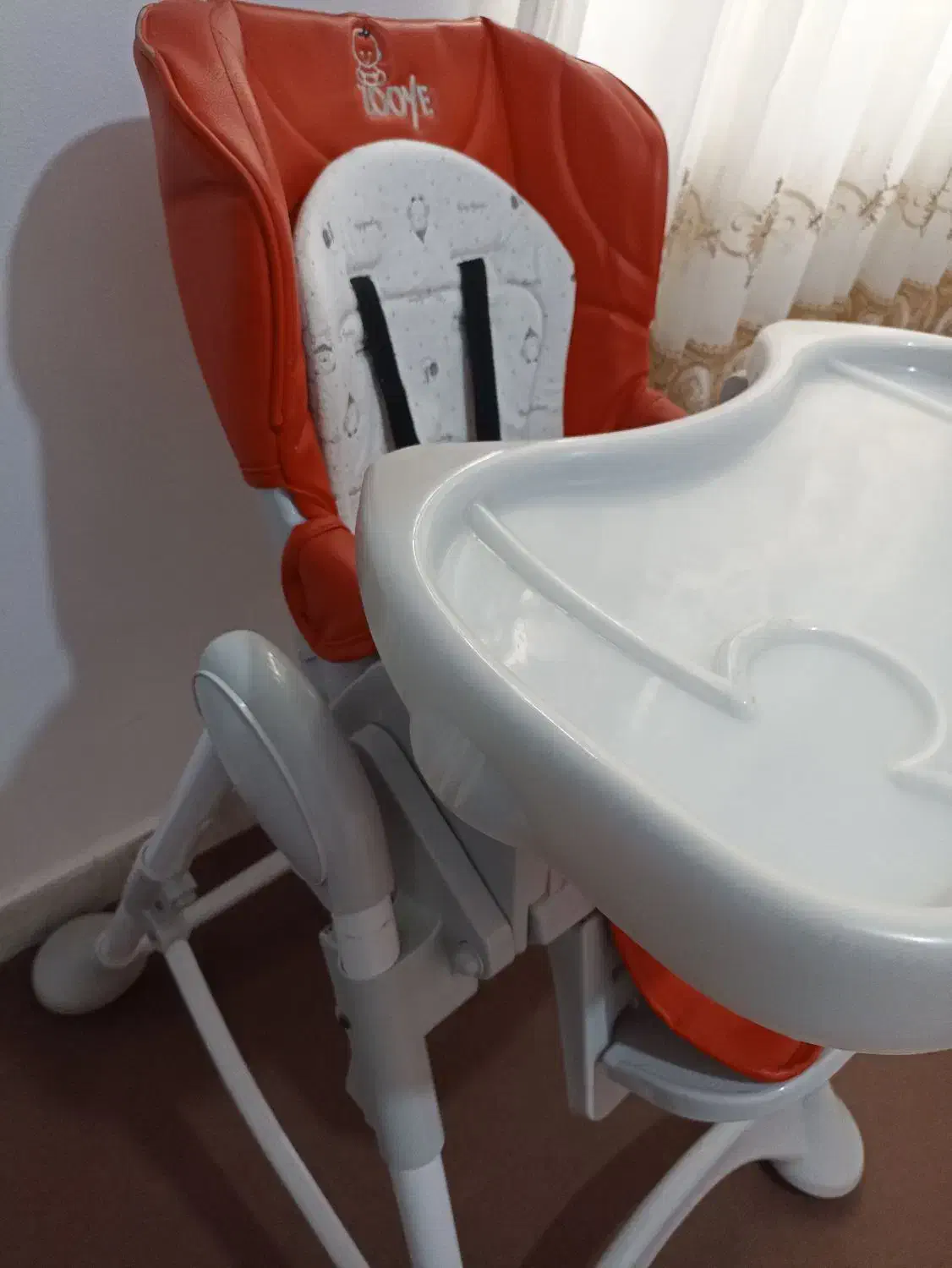 صندلی غذای کودک|تخت و صندلی بچه|سنندج, |دیوار