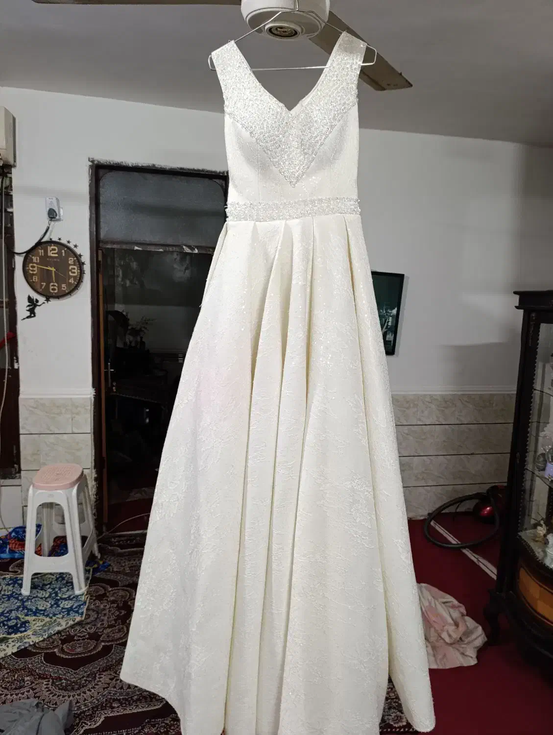 فروش لباس عروس با تمام وسایل|لباس|بندر ماهشهر, |دیوار