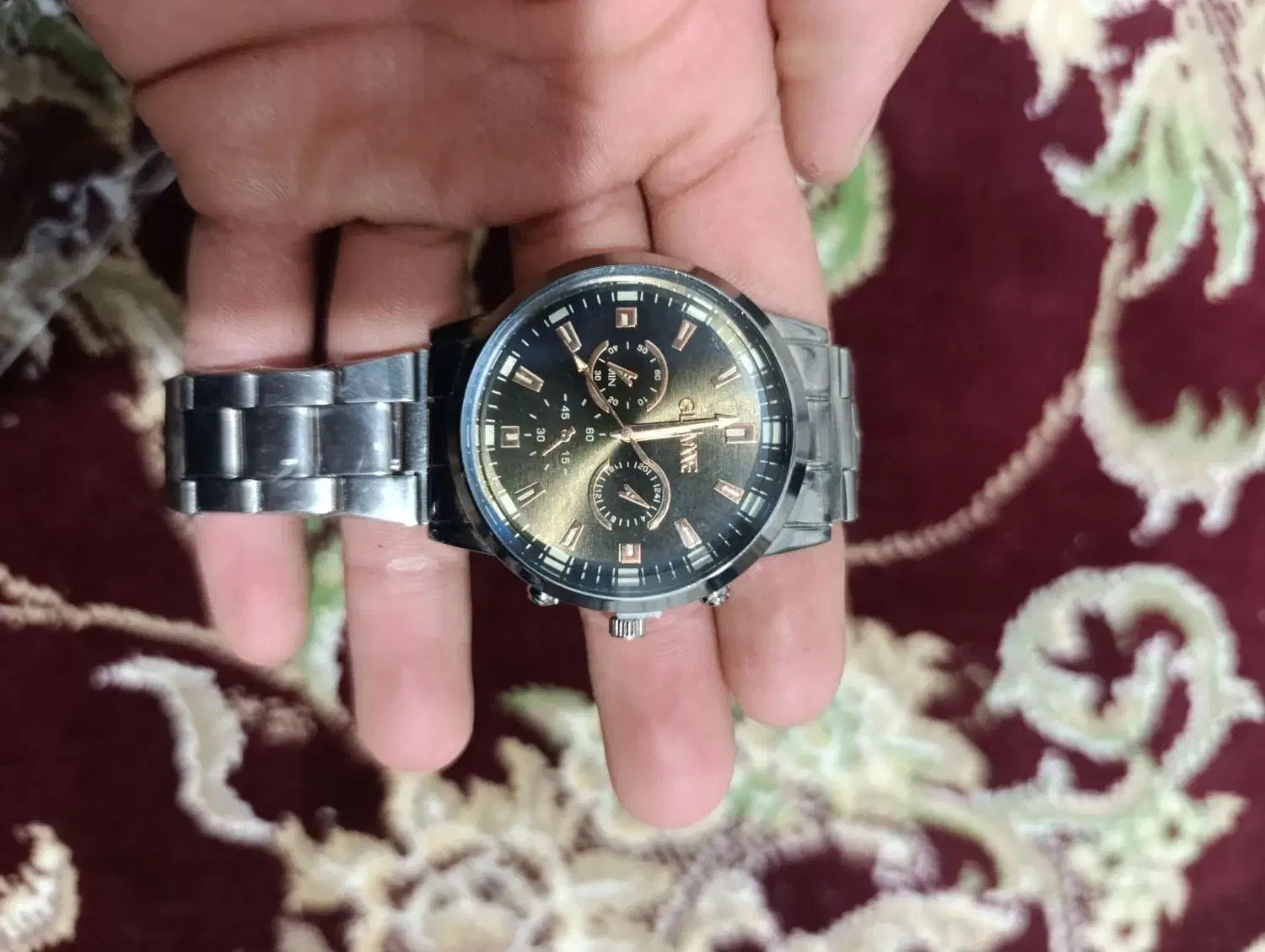 ساعت نو|ساعت|دورود, |دیوار