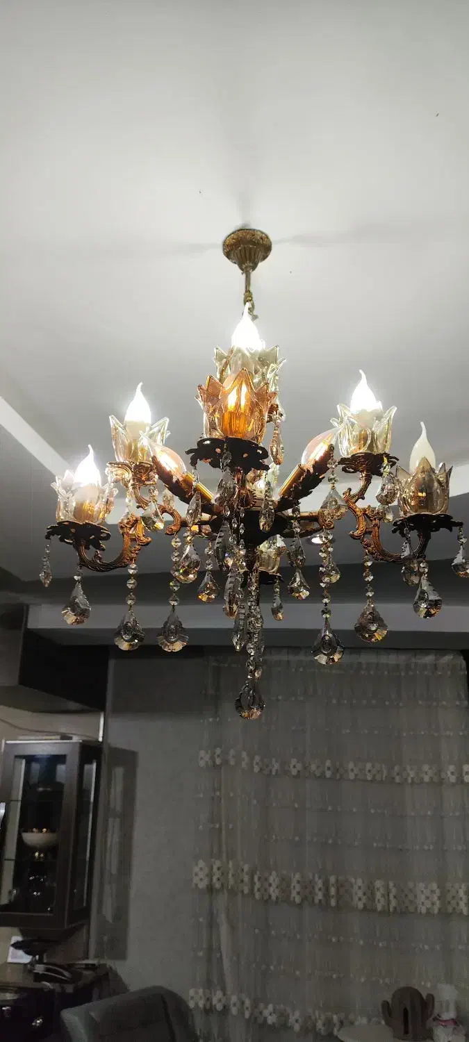 لوستر 12 شعله|لوستر و چراغ آویز|محمدیه-قزوین, |دیوار