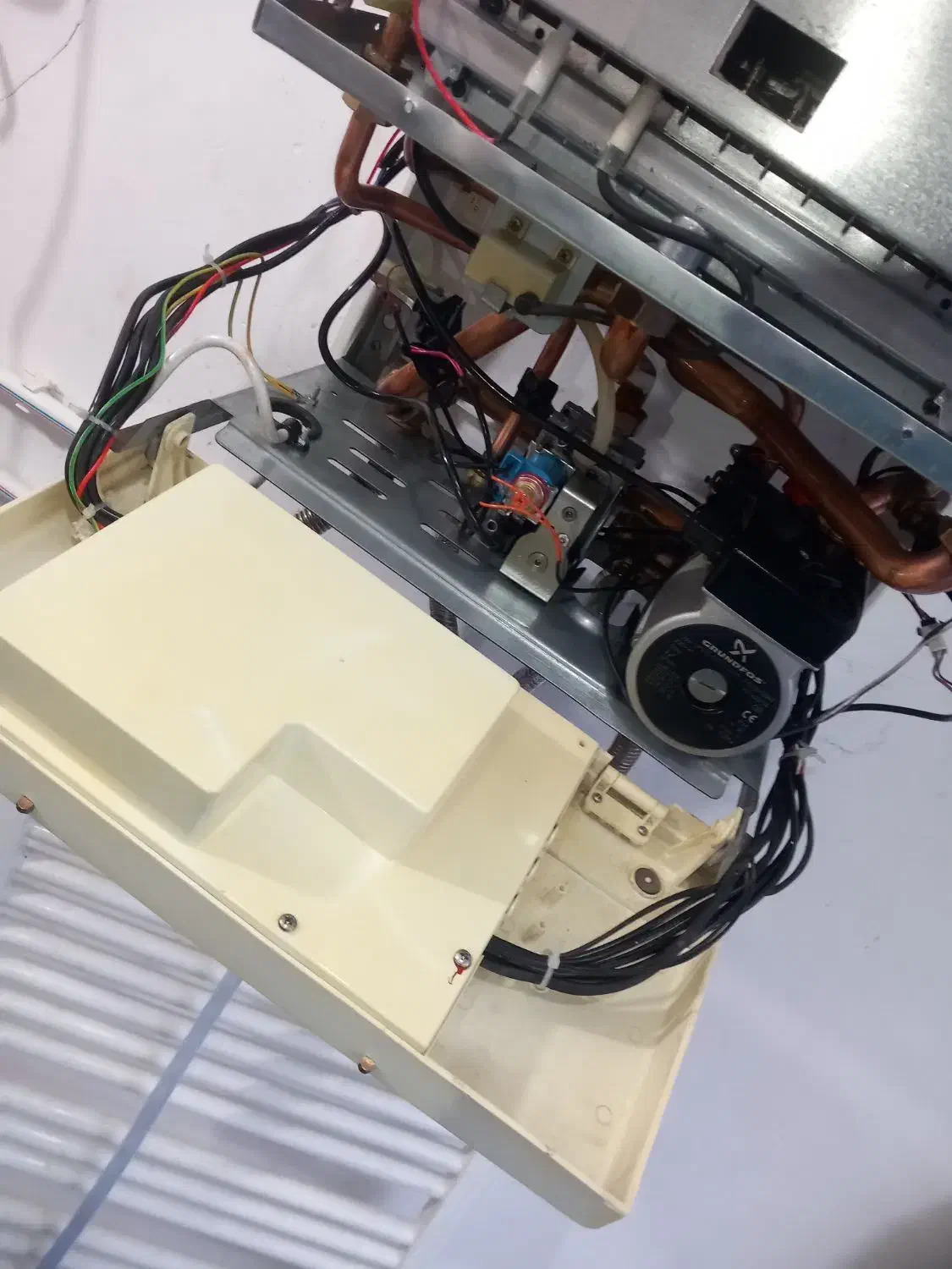 سرویس پکیج اب گرمکن پمپ اب سرویس تمام نقاط|خدمات پیشه و مهارت|مشهد, وکیل‌آباد|دیوار