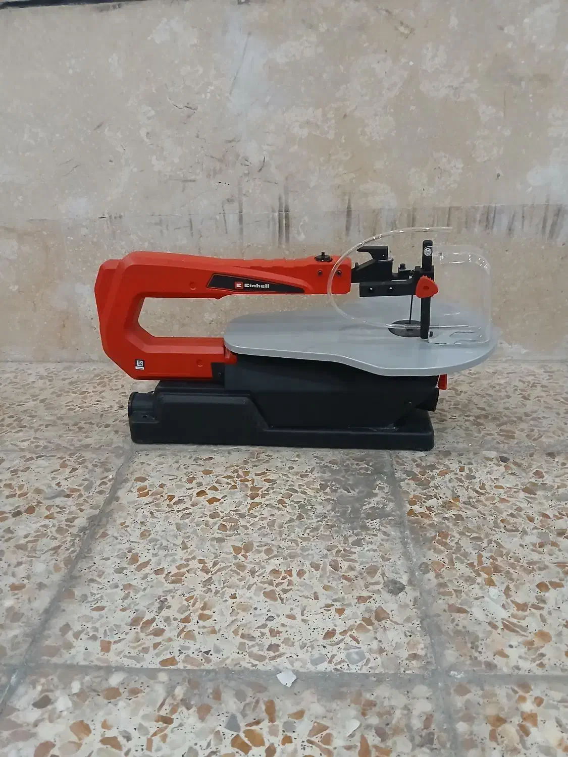 اره مویی|ابزارآلات|تهران, آهنگ|دیوار