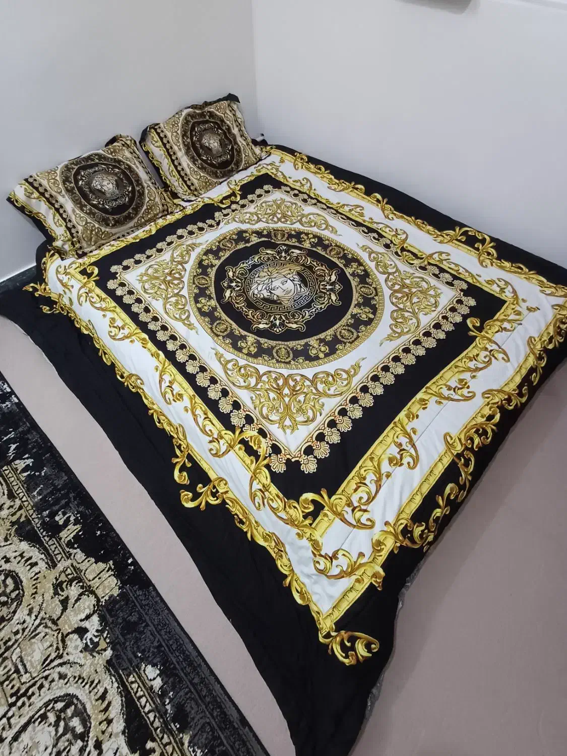 ست ۵ تیکه تخت خواب ورساچه ۲ نفره|رختخواب، بالش، پتو|نظرآباد, شهرک آزادگان|دیوار