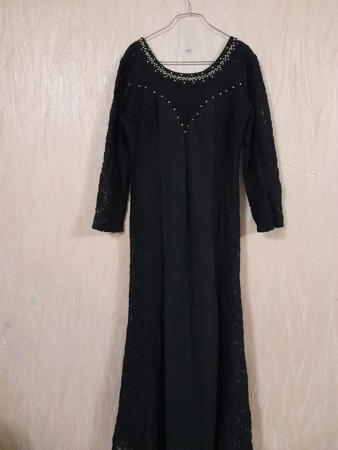 تعدادی لباس مجلسی زنانه و بچگانه|لباس|ری, هاشم‌آباد|دیوار