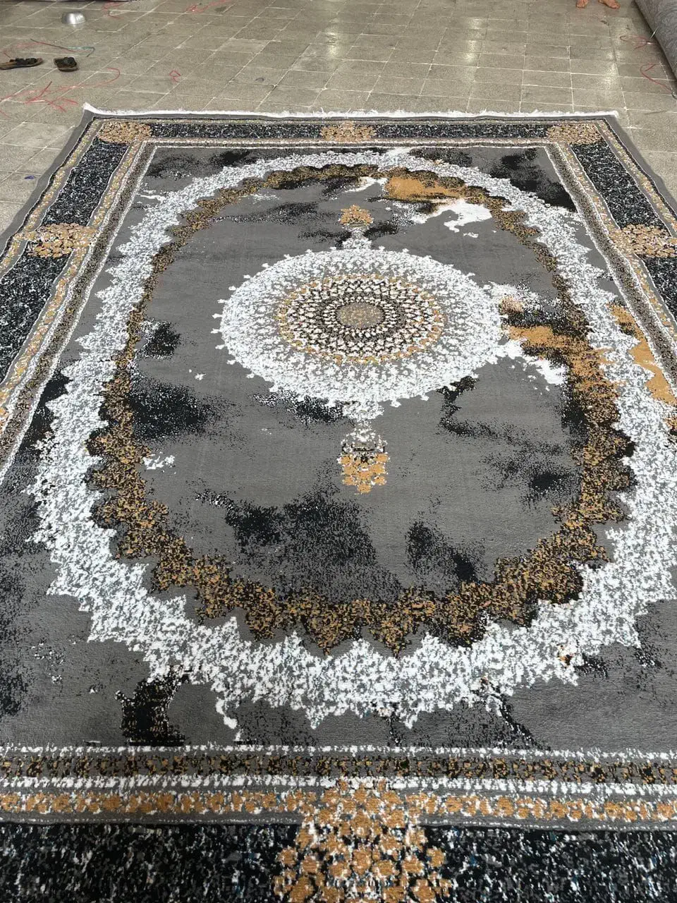 مرینوس|فرش|شهریار, شهریار|دیوار