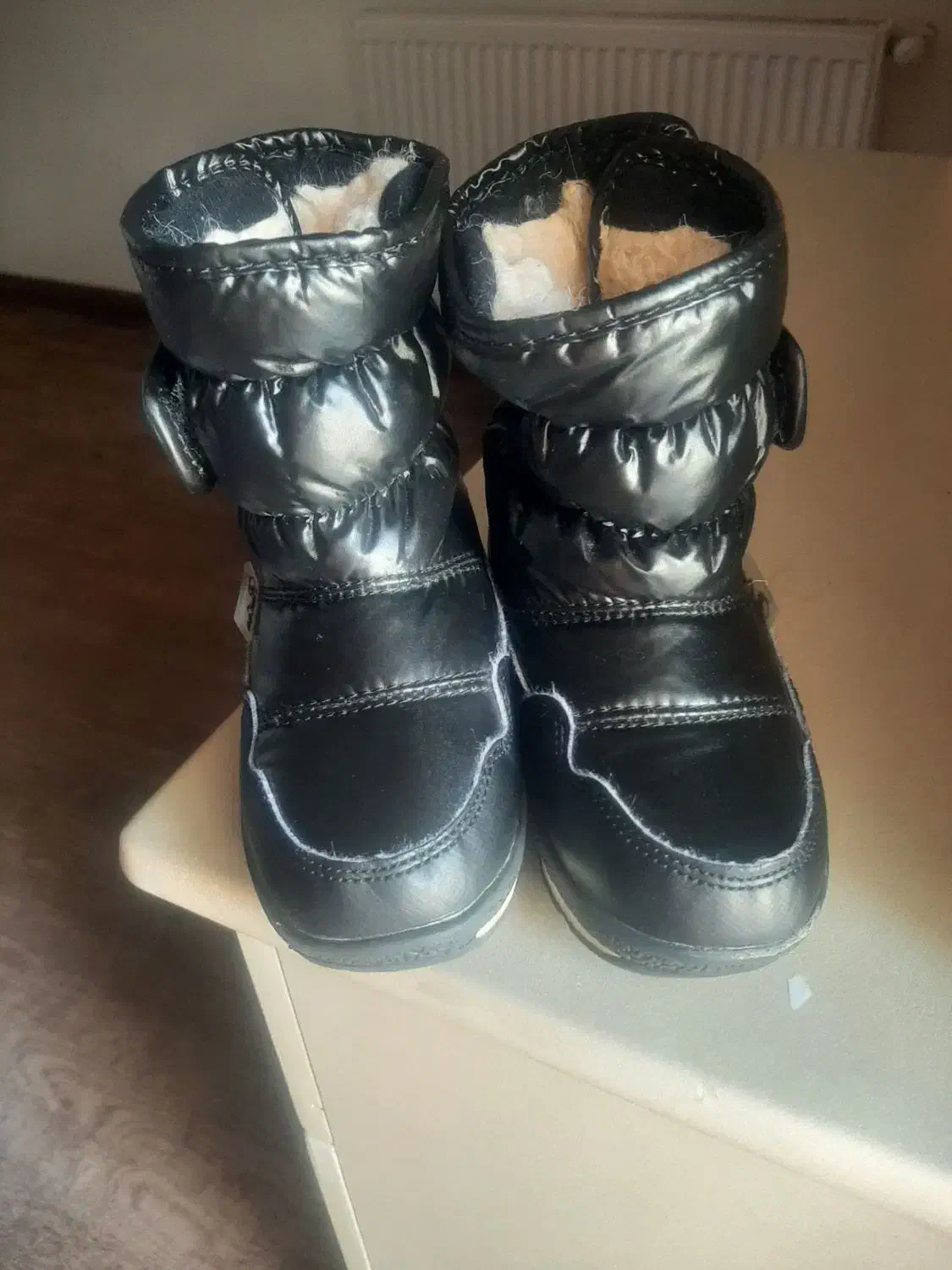 پوتین شیک دخترانه سایز ۲۶ نو نو|کفش و لباس بچه|صباشهر, |دیوار