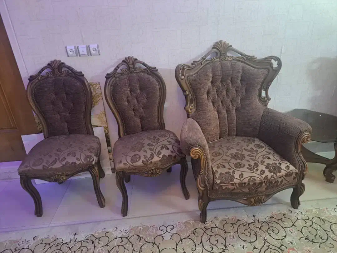 مبلمان ۹نفر|مبلمان خانگی و میز عسلی|فولادشهر, C4|دیوار