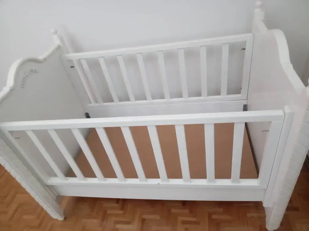 تخت کودک|تخت و صندلی بچه|تهران, اختیاریه|دیوار