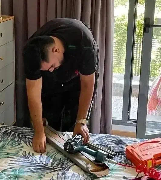 (تعمیرفوری) مبلدر منزل حتی در روز های تعطیل|خدمات پیشه و مهارت|شیراز, تاچارا|دیوار