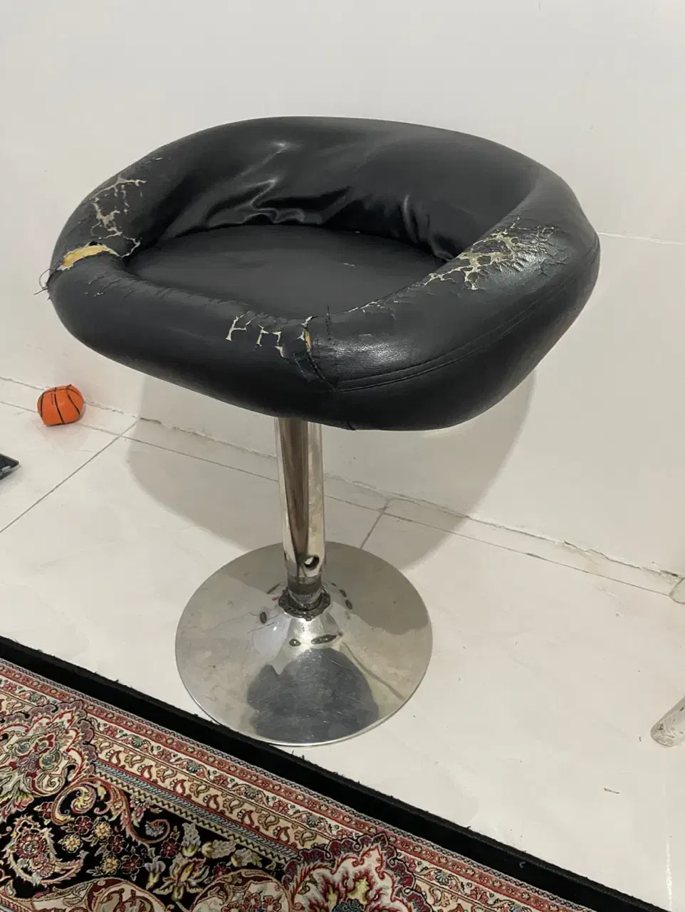 صندلی گردون پایه استیل|صندلی و نیمکت|اردبیل, |دیوار